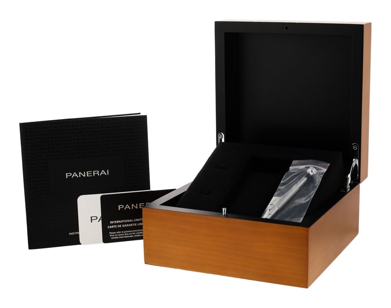 Panerai Luminor Marina Carbotech PAM01664